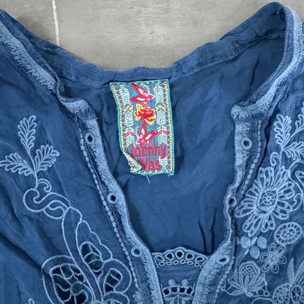 Johnny Was Blue Embroidered Top - Picture 3 of 3
